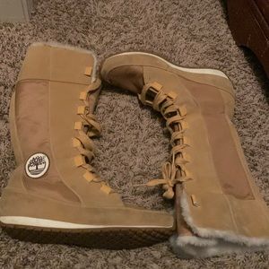 Brown Women’s Timberland Boots with faux fur.